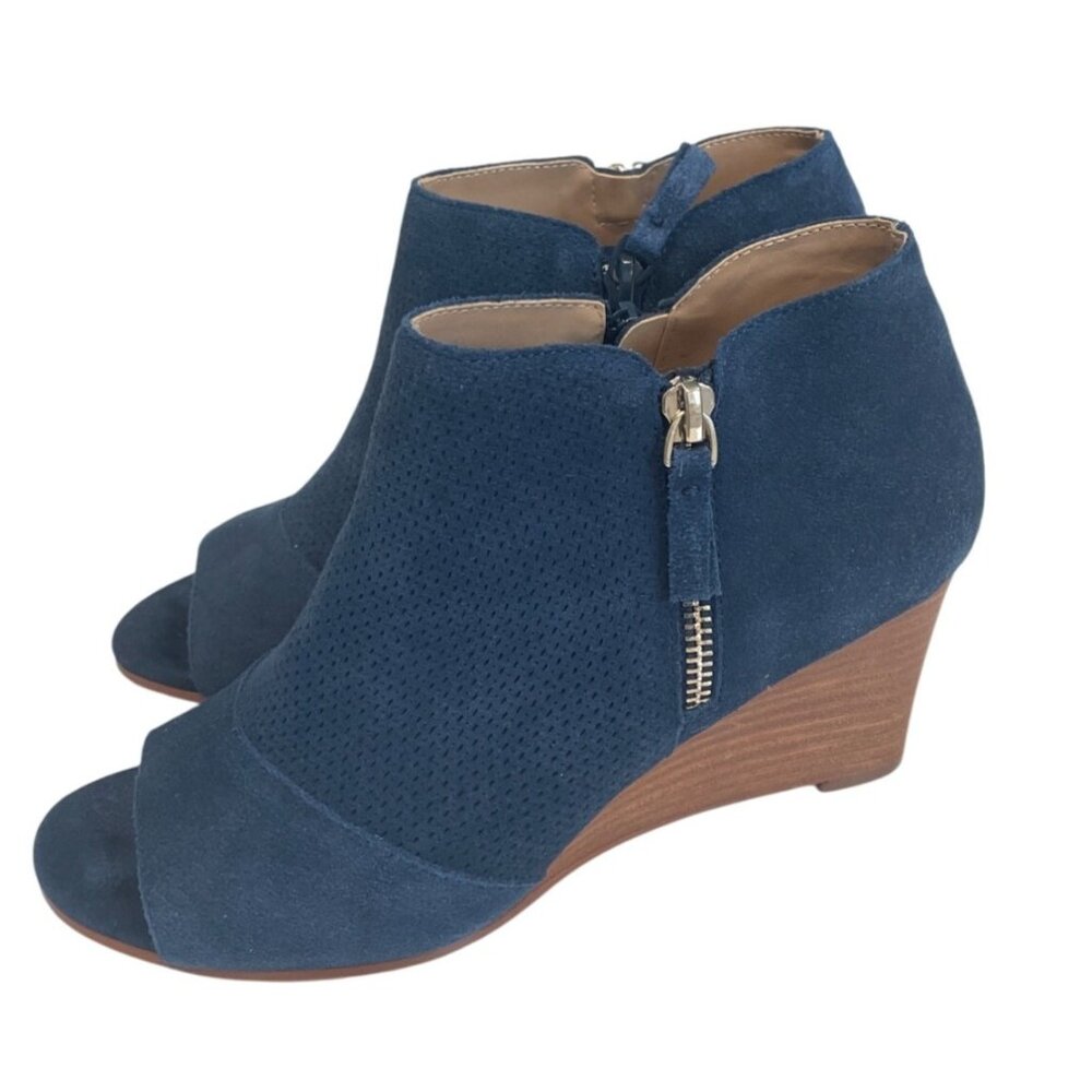 Violet & Red Reese Navy Suede Wedge Booties Size 7 Open-toe‎ Everyday Comfort